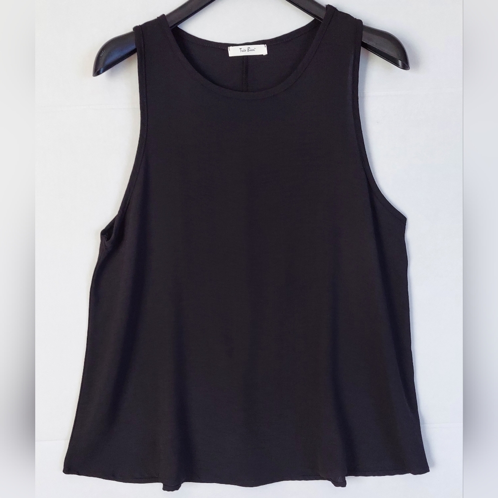 Tank top Black S. M. L. XL. Womens top pullover new sleeveless blouse round neck